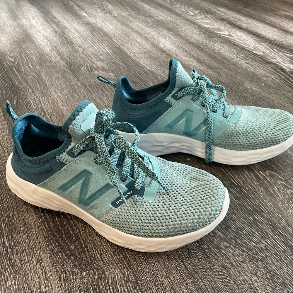 New Balance, blue, size 9 shoes